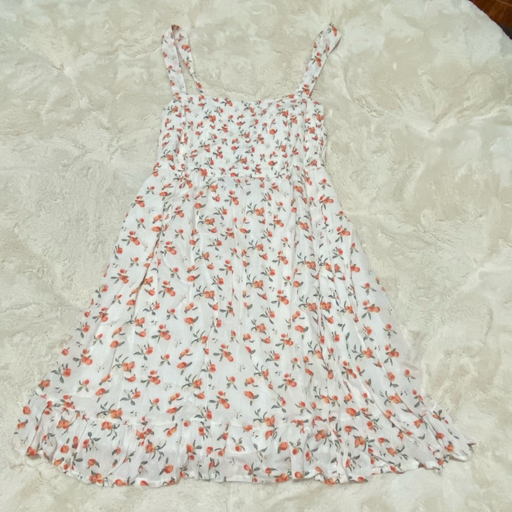 Small Abercrombie peach print dress